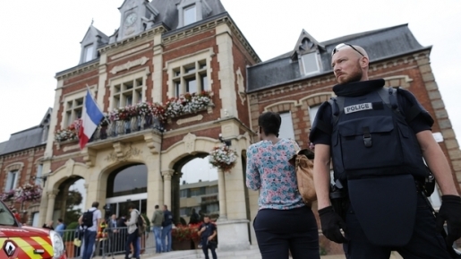 Kelompok ISIS Serang Gereja Perancis dan Bunuh Seorang Pastor