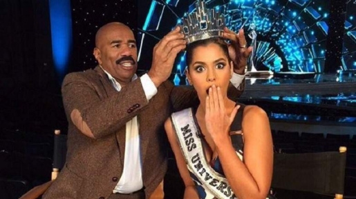 Steve Harvey Semangati Orang Lain Dengan Pengkhotbah 9: 11