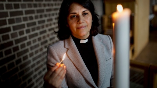 Puji Tuhan! Wanita Iran Ini Berhasil Bawa Ribuan Orang Swedia Kepada Yesus