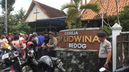 Penyerangan Gereja Katolik St Lidwina Sleman Rupanya Torehkan Cerita Haru Ini Loh…