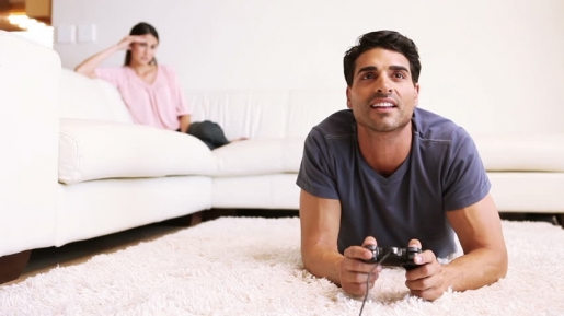 Suami Kecanduan Video Games? Marah Bukan Solusi Mending Lakukan 5 Hal Ini…
