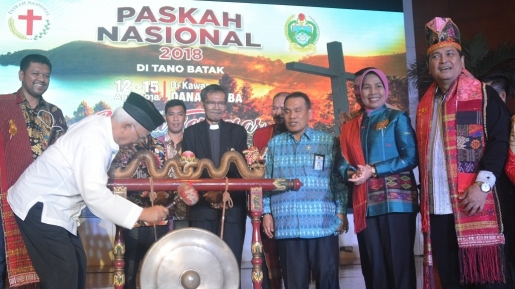 Paskah 2018: Setelah Toraja, Kirab Obor Paskah Bakal Diarak Kelilingi Danau Toba