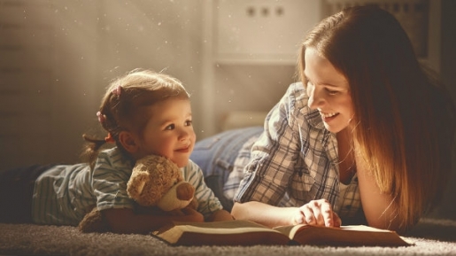 Orangtua Baru Bingung Cara Asuh Anak? Yuk Ikuti 5 Pola Pengasuhan Ala Alkitab Ini