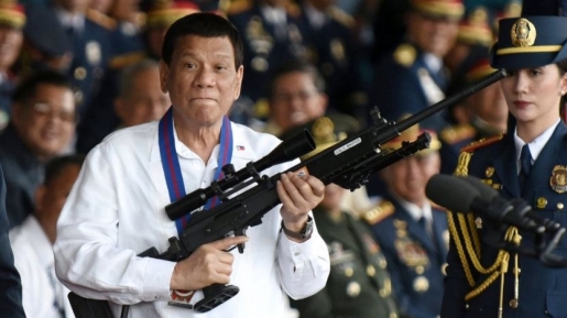 Minta Bukti Keberadaan Tuhan, Apakah  Duterte Kepahitan Pada Tuhan dan Gereja?