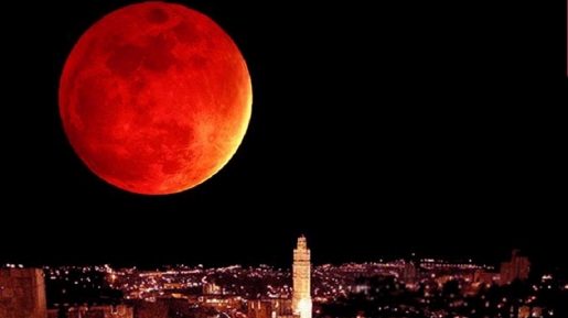 Juli Ini Akan Muncul Blood Moon, Apakah Pertanda Kiamat Lagi?