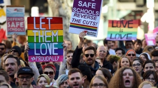 Dinilai Fanatik, Kelompok LGBT Unjuk Rasa Usir Gereja Besar Texas Ini
