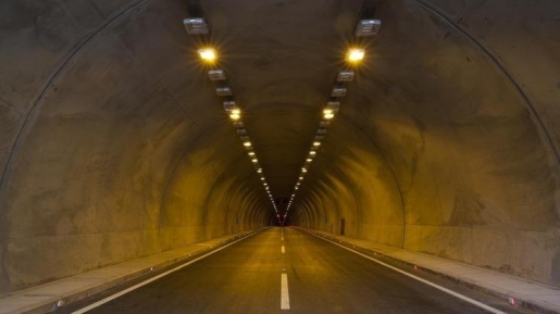 Saat Berada dalam Kegelapan, Belajarlah 6 Hal dari Sebuah Terowongan Ini