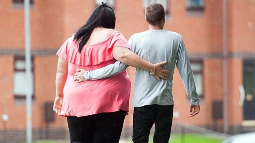 Biar Gak Tersinggung, Begini Cara Minta Pasangan Turunkan Berat Badan Biar Lebih Sehat