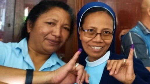 Dua Biarawati Indonesia Ini Rela Tempuh Perjalanan Ratusan Kilo Demi Nyoblos Loh!