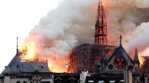 Kebakaran Gereja Notre Dame Bikin Orang Kristen Kehilangan, Rupanya Ini Alasannya…