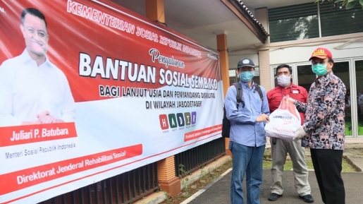 Selama Pandemi Pemerintah Bagikan 5 Bantuan Sosial Ini ke Masyarakat