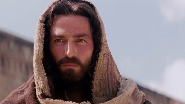 Pemeran Yesus Ini Yakin ‘Passion of the Christ’ Kedua Bakal Jadi Film Paling Bersejarah