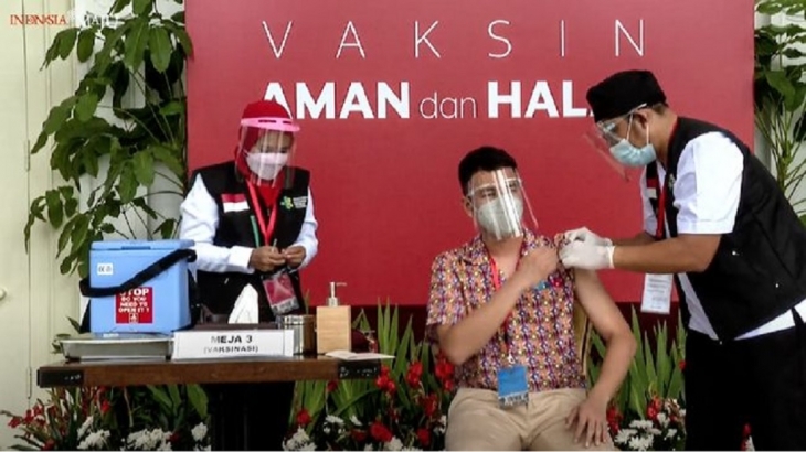 Raffi Ahmad Jadi Artis Pertama Terima Vaksin, Ini Komentar Dari Rekan Artis Lain