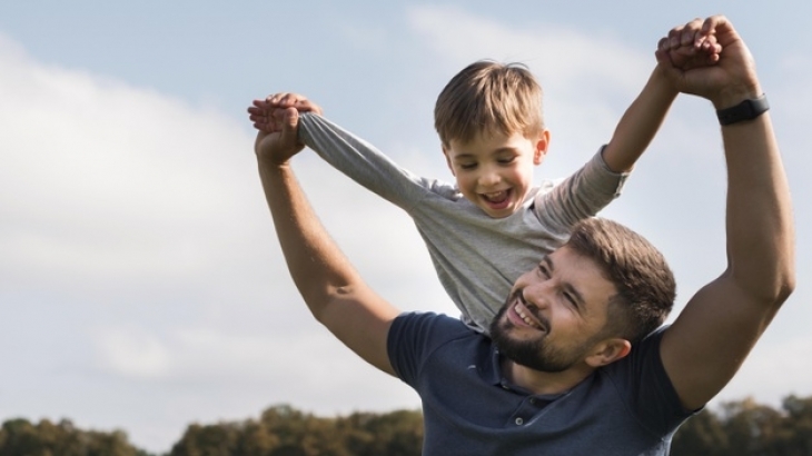 Teruntuk Ayah, Jangan Katakan ‘Tidak’ Saat Anak Minta 5 Hal Ini…