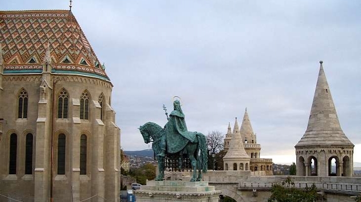 Sebut Negara Kristen, Pemerintah Hungaria Wajibkan Bantu Umat Kristen Teraniaya Lho