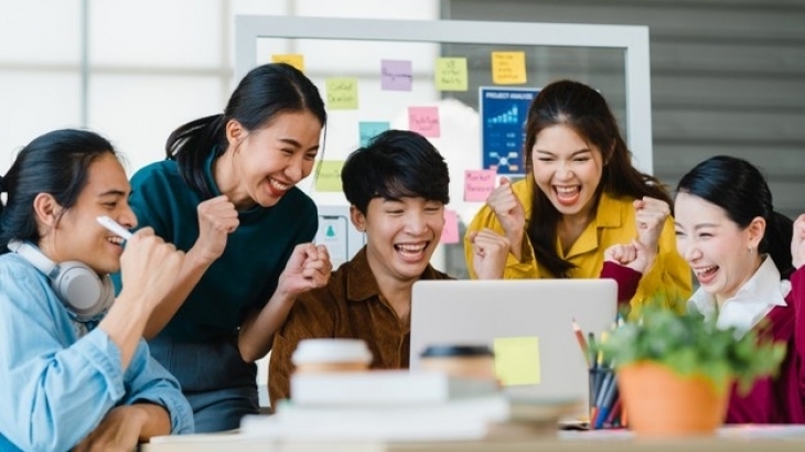 Ini Lho 4 Kunci Biar Lebih Bahagia di Tempat Kerja