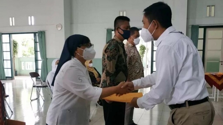 Suster Jadi Ketua RT? Hanya Terjadi di Kota Bandung, Suster Asia Namanya