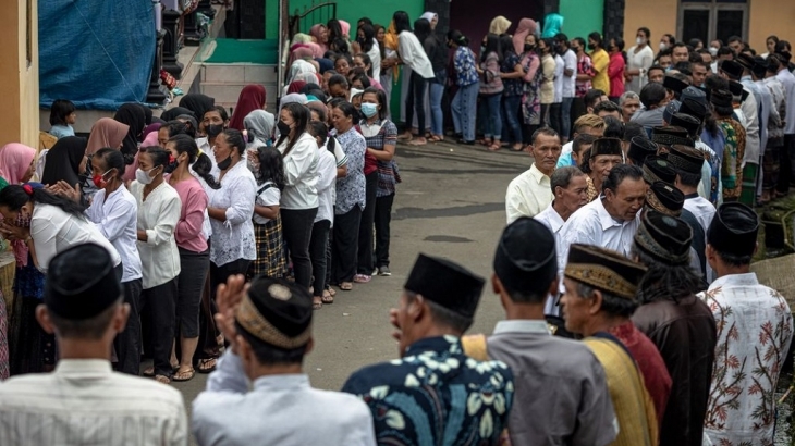 Bikin Haru, Lebaran Warga Lintas Agama di Lereng Merbabu Ini Diwarnai Linangan Air Mata