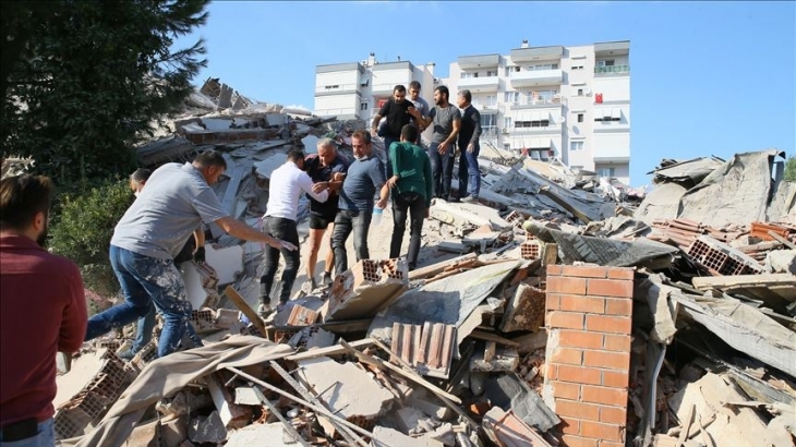 Gempa Magnitudo 7.8 Hantam Turki, Korban Mencapai Ribuan Orang