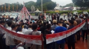 Sambut HUT RI, GKI Yasmin dan HKBP Filadelfia Ibadah di Depan Istana