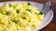 Suka Campur Susu Waktu Masak Telur Orak Arik? Justru Salah Besar Kalau Tahu Alasan Ini