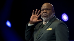 Karena Alasan Ini, TD Jakes Sebut Gereja Sudah Mulai Tuli