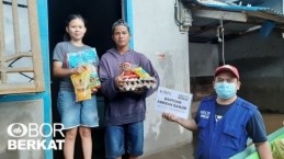 Keluarga Ini Bersyukur Bantuan Dari OBI Bisa Menyambung Hidup Selama Banjir