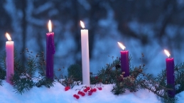 Inilah Arti Nyalakan Satu Lilin di Advent Minggu Pertama