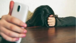 5 Dampak Berbahaya Tindakan Revenge Porn Terhadap Korban dan Cara Mengatasinya…