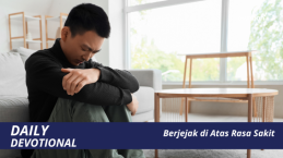 Berjejak di Atas Rasa Sakit