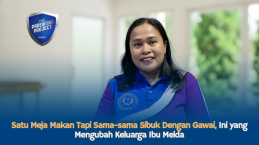 Satu Meja Makan Tapi Sama-sama Sibuk Dengan Gawai, Ini yang Mengubah Keluarga Ibu Melda