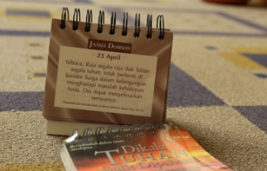 Ikuti Kuis Berhadiah Kalender Motivasi Harian DR James Dobson dan Voucher Benih.com