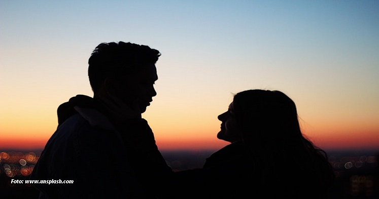 4 Cara Mudah Untuk Mendorong Kerohanian Suami Menjadi Jauh Lebih Baik!