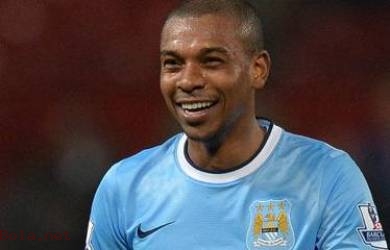 Piala Dunia Disampingkan, Fernandinho Fokus Liga Premier Inggris