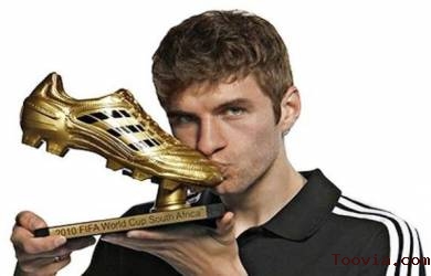 Hat-Trick Muller Berpotensi Raih Golden Boot