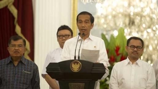 Jokowi Umumkan 3 Isi Paket Kebijakan Ekonomi Tahap Pertama