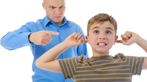 Pentingkah Hukuman Dalam Mendisiplinkan Anak?