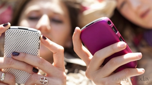 5 Gangguan Kesehatan Akibat Kecanduan Smartphone