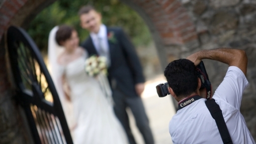 4 Cara Jitu Seleksi Fotografer Pernikahan
