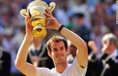 Andy Murray Raih Piala Wibledon Pertamanya, Taklukan Novak Djokovic