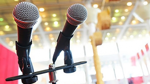 8 Cara Mudah Meningkatkan Kemampuan Public Speaking