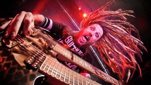 Perjalanan Iman Gitaris Band Metal Korn Brian 'Head' Welch Yang Cadas