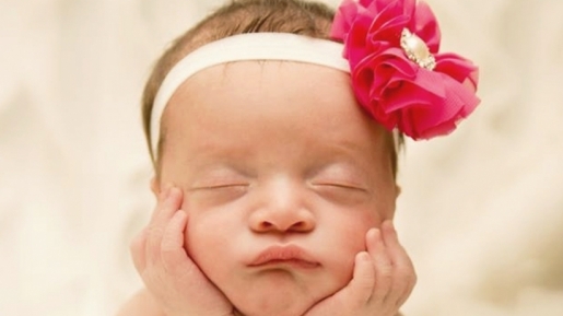 Menjenguk Bayi Baru Lahir Di Masa COVID-19 Memang Rentan. Ini Yang Harus Kamu Perhatikan