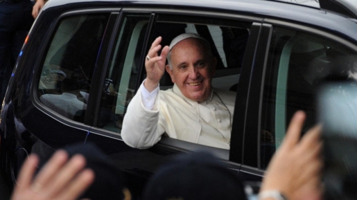 Sembari Ucapkan Selamat, Paus Fransiskus Juga Sampaikan Ini ke Presiden Terpilih Prancis