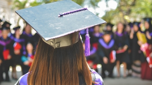 Buat Kamu Yang Baru Lulus Atau Wisuda, Ini 10 Ayat Peganganmu Meraih Masa Depan Yang Cerah