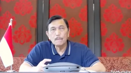 Luhut Ingatkan Pemimpin Gereja Untuk Jangan Bosan Kotbahkan Tentang Disiplin di New Normal