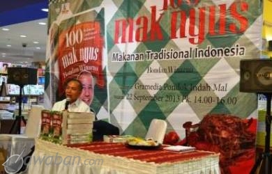 100 Maknyus! Makanan Tradisional Indonesia